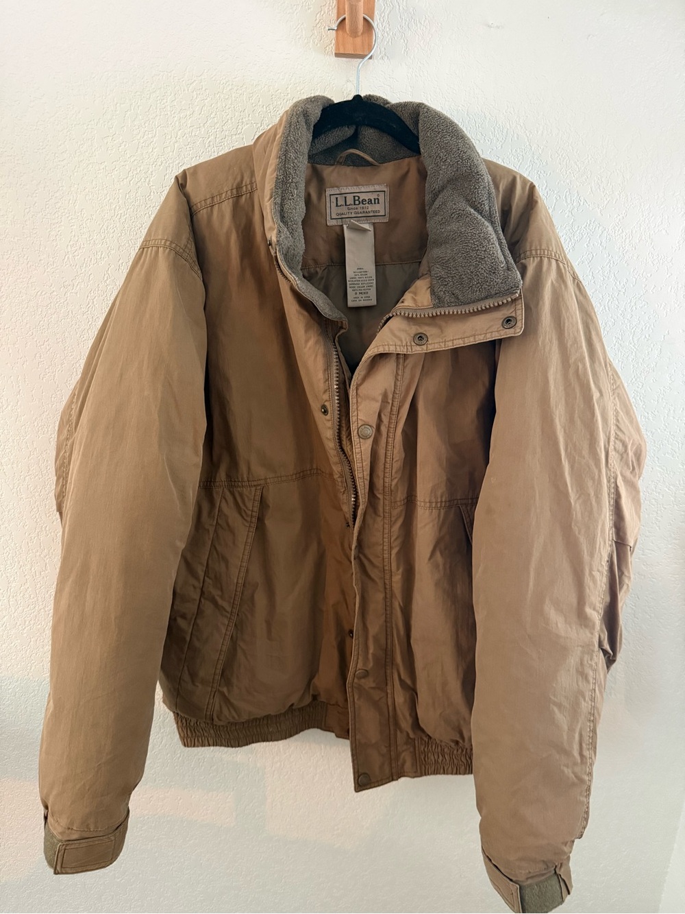 Vintage L.L. Bean Men's Tan Sherpa-Lined Bomber Jacket